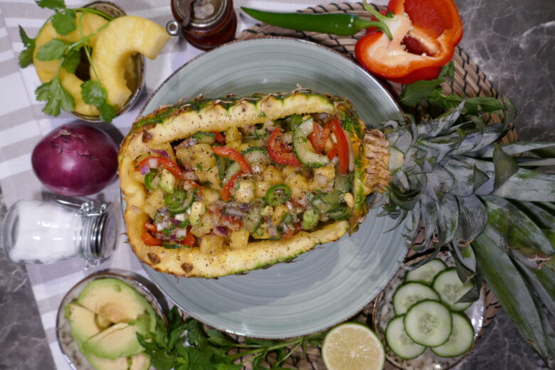 Pikanter Ananassalat