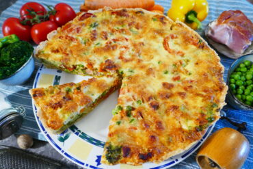 Bunte Gemüse-Quiche mit Kasseler