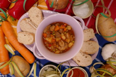 Party-Gulaschsuppe