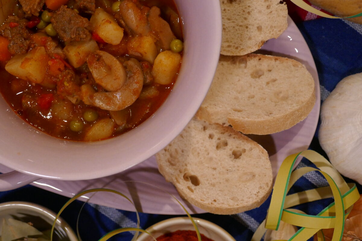 Party-Gulaschsuppe