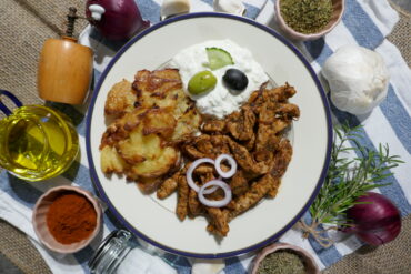 Geschnetzeltes nach Gyros-Art