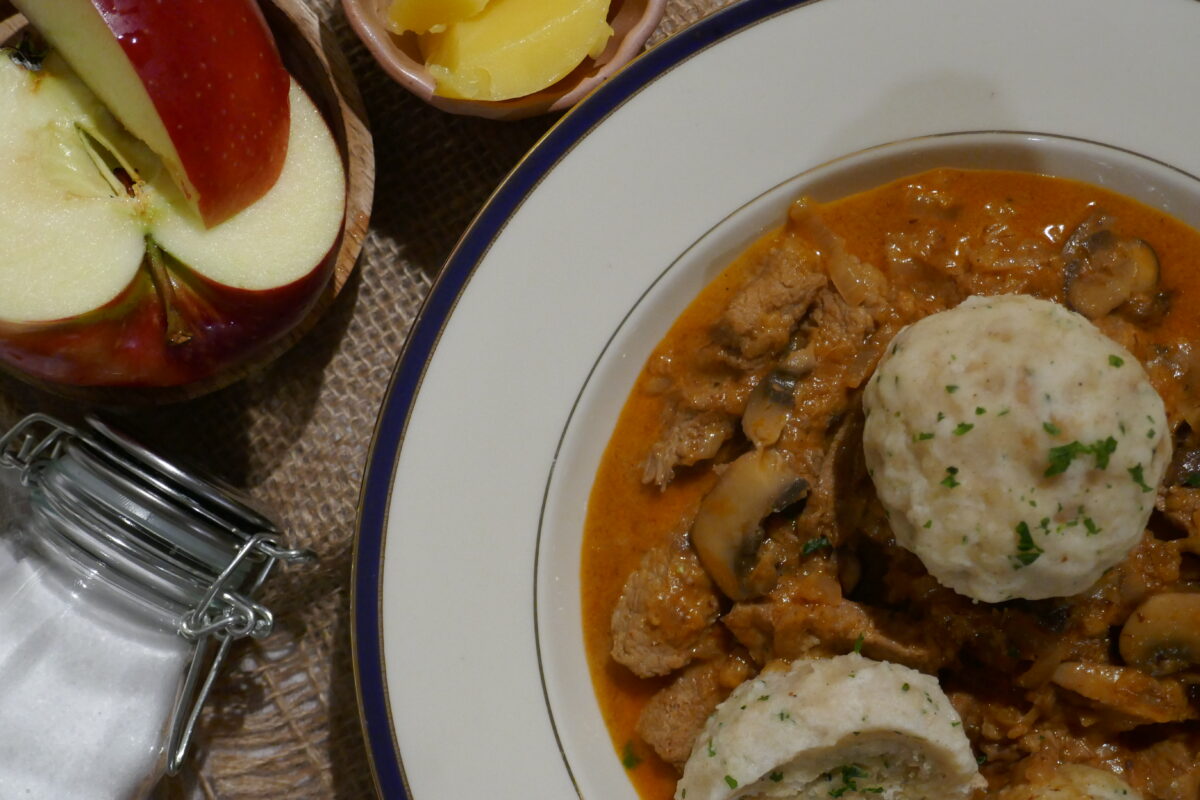 Kalbsrahmgulasch mit Pilzen