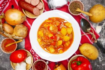 Ungarische Kartoffelsuppe