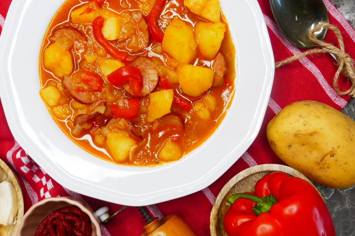 Ungarische Kartoffelsuppe