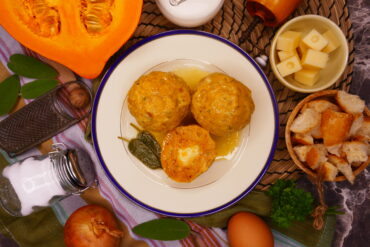 Kürbisknödel mit Salbeibutter
