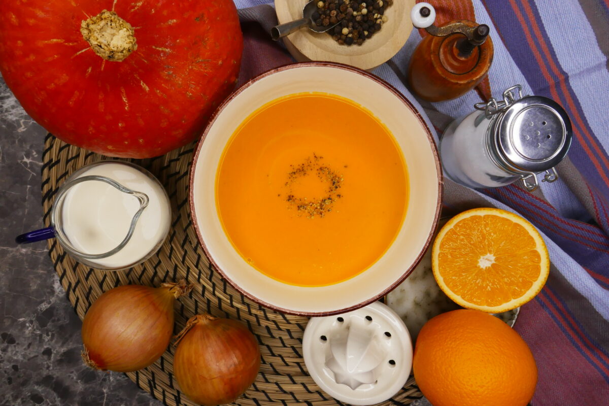 Kürbis-Orangen-Suppe