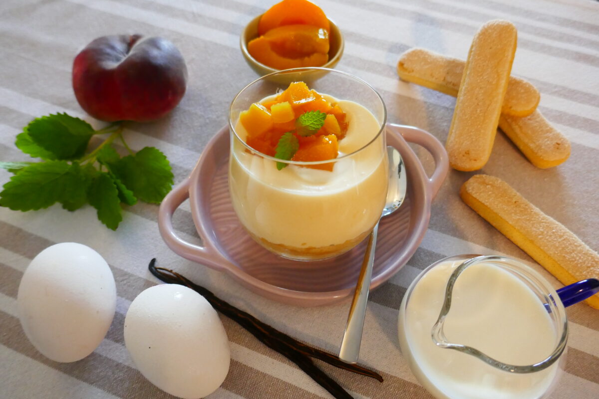 Pfirsich-Vanilledessert