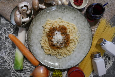 Spaghetti mit Champignon-Bolognese