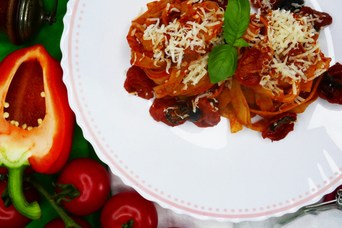Fettuccine Salsiccia Piccante