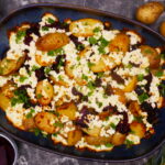 Ofenpfanne mit Kartoffeln, Roter Bete und Feta