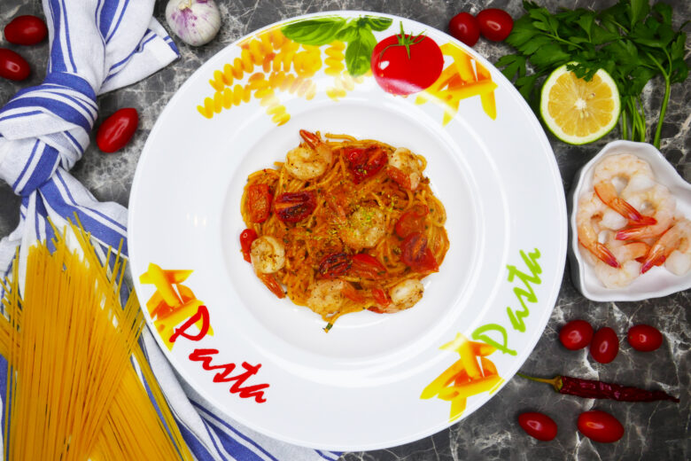 Cremige Zitronen-Chili-Pasta mit Garnelen